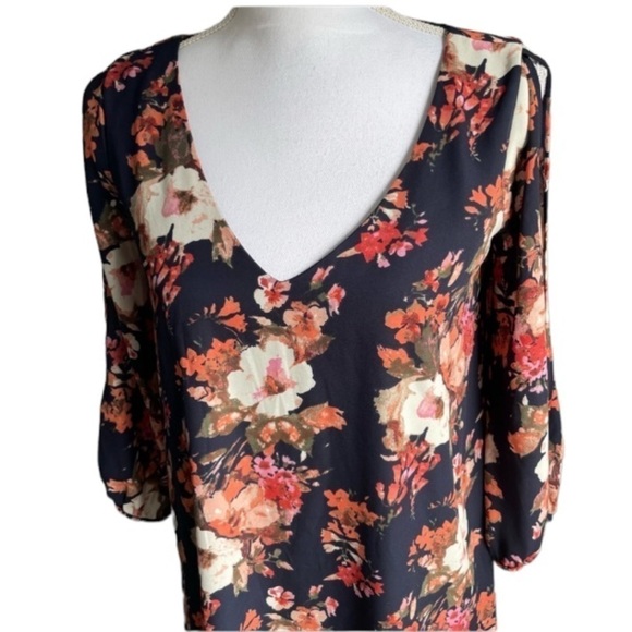 Lulu’s Dress Womens Small Shifting Dears Floral Cut Out Lightweight Shift Mini - Picture 10 of 15
